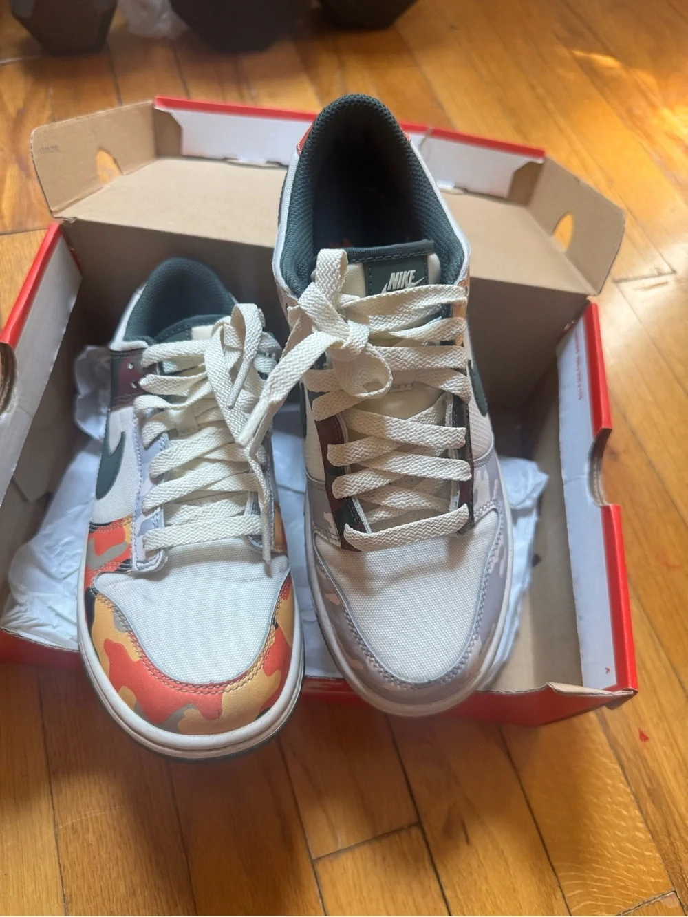 Nike Low-Top Sneakers in Light Gray, Black & Orange